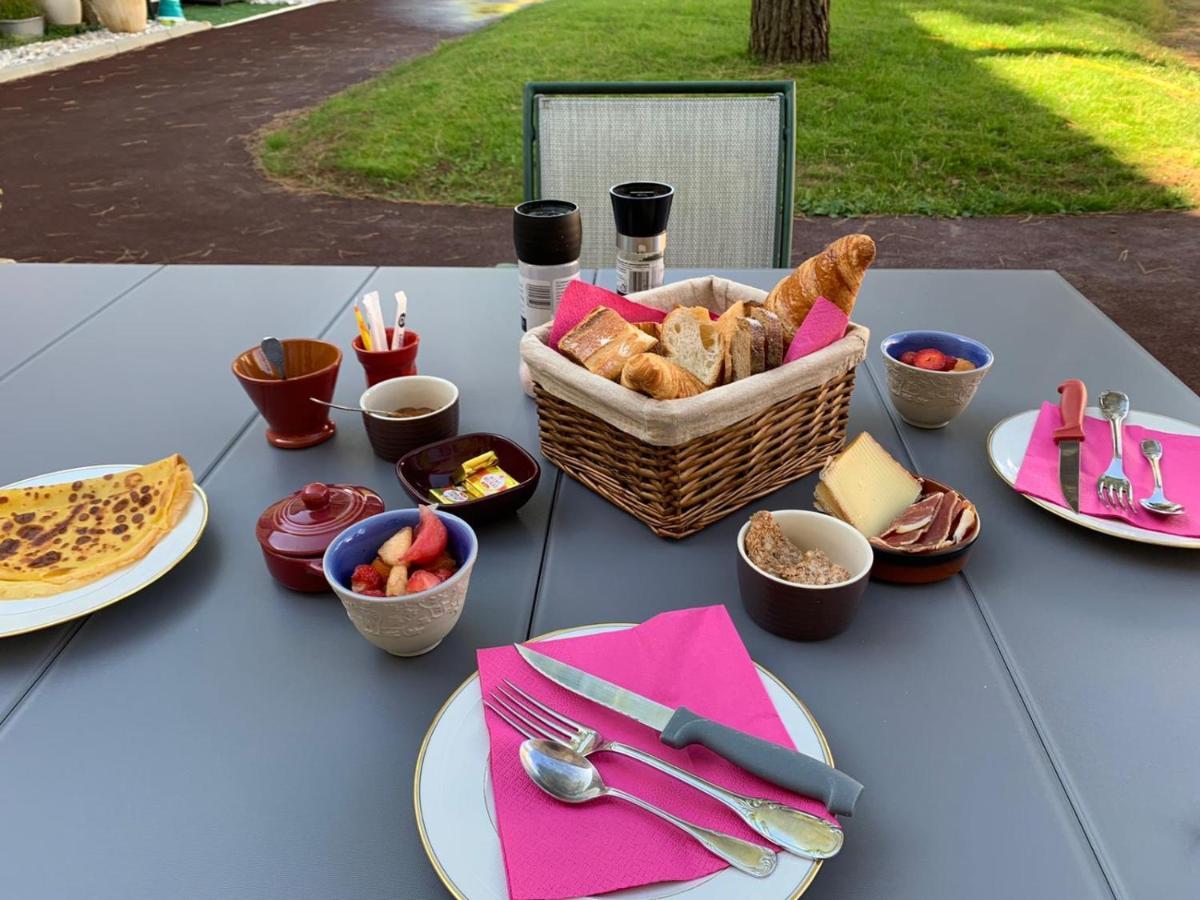 Jardin D'Arcy - Chambres D'Hotes Avec Piscine Et Spa Bois Buitenkant foto