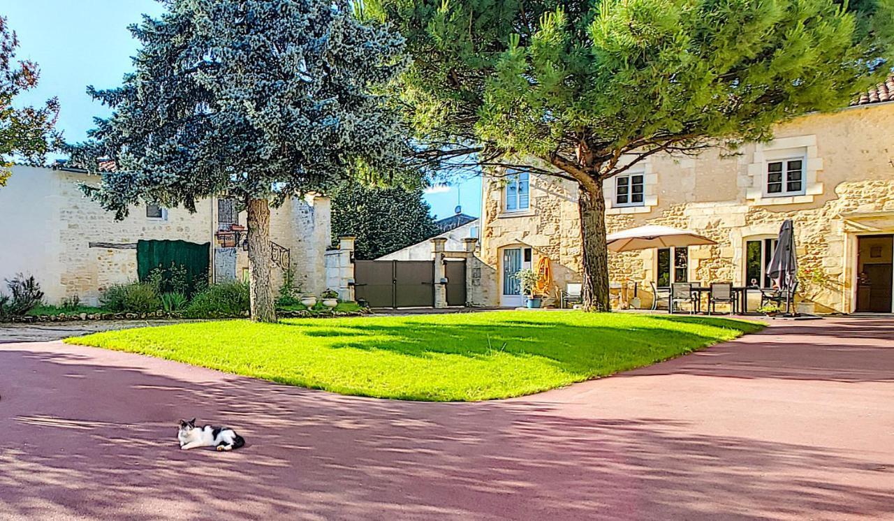 Jardin D'Arcy - Chambres D'Hotes Avec Piscine Et Spa Bois Buitenkant foto