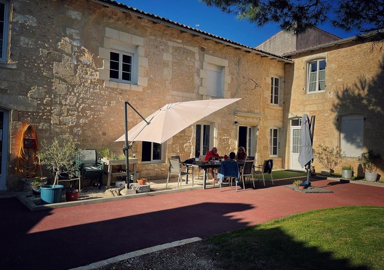 Jardin D'Arcy - Chambres D'Hotes Avec Piscine Et Spa Bois Buitenkant foto