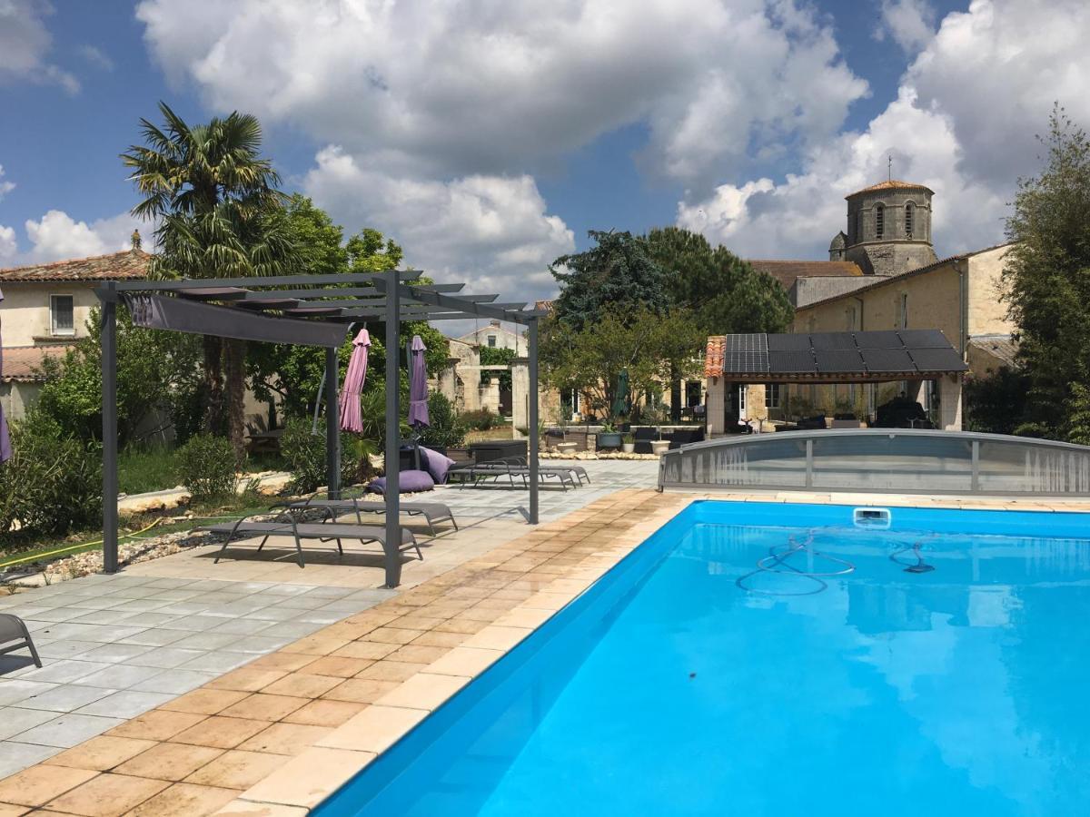 Jardin D'Arcy - Chambres D'Hotes Avec Piscine Et Spa Bois Buitenkant foto